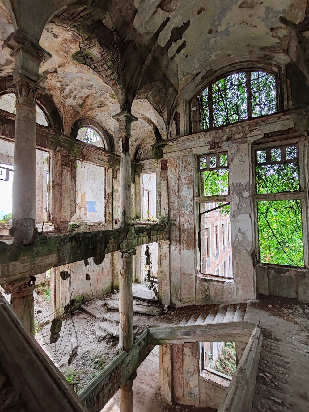 Необычная Абхазия: индивидуальная автомобильная экскурсия из Сочи — фото 12