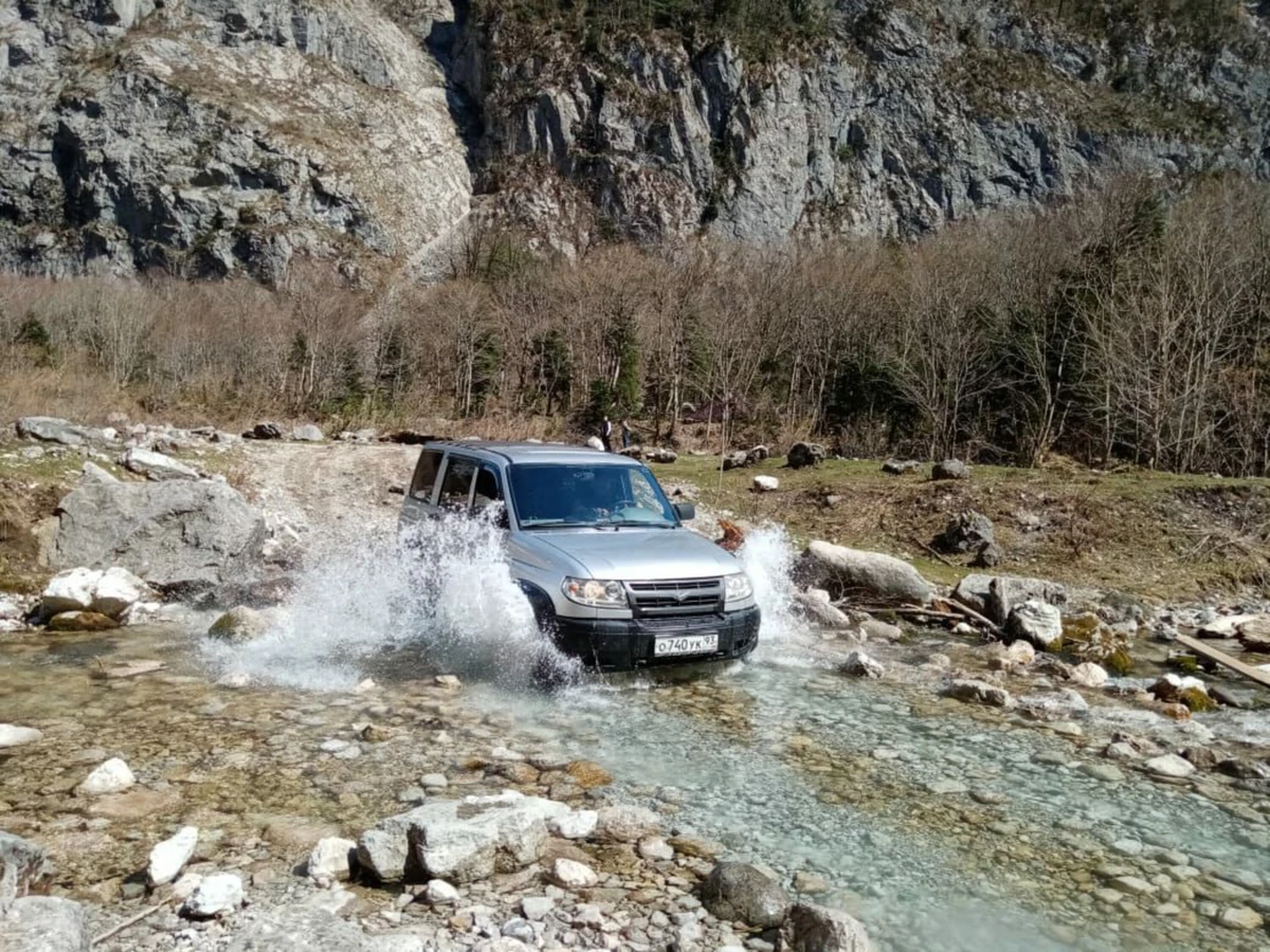 Красавица Рица и Гегский водопад: авторская джип-поездка из Сочи — фото 10