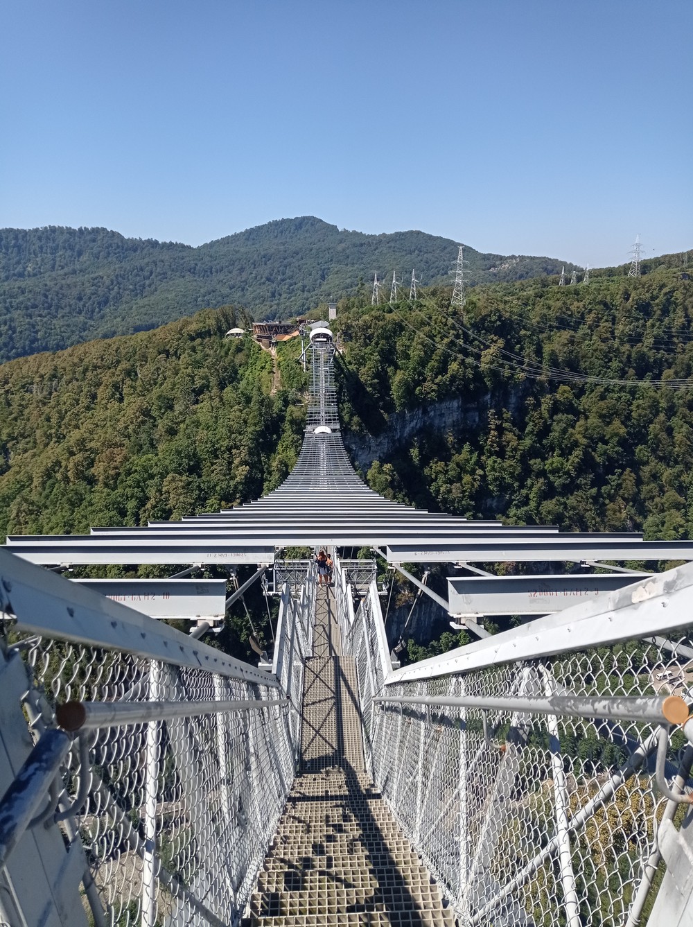 Живописные ущелья, дольмены и горные курорты за 1 день (из Сочи) — фото 4